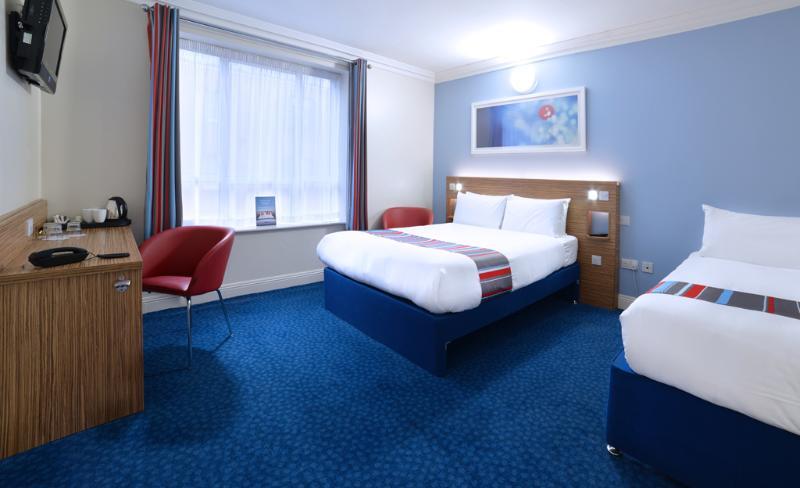 Travelodge Dublin Phoenix Park Castleknock Dış mekan fotoğraf