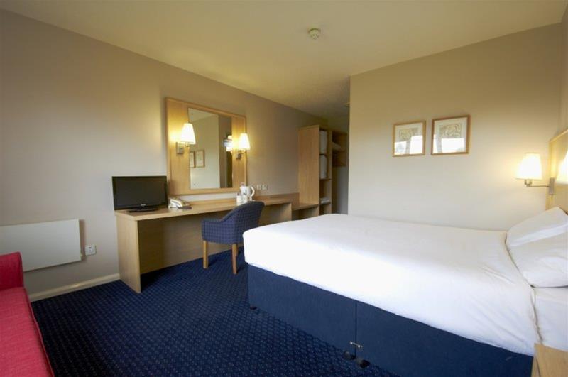 Travelodge Dublin Phoenix Park Castleknock Dış mekan fotoğraf